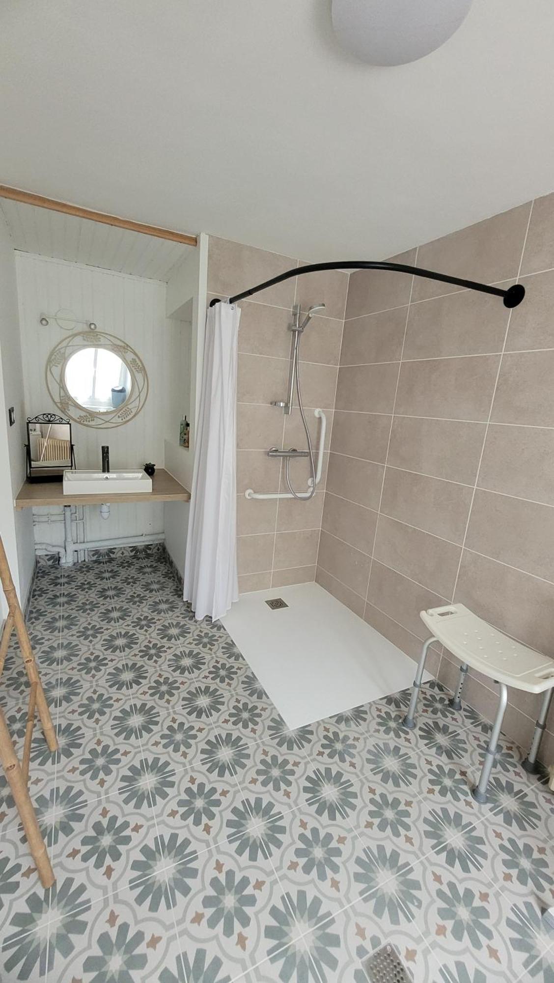 Le Truc En Plus, Accessibles Pmr, Appartement 45 M2 Mitoyen Dans Une Maison Avec Un Autre Appartement Guérard Esterno foto