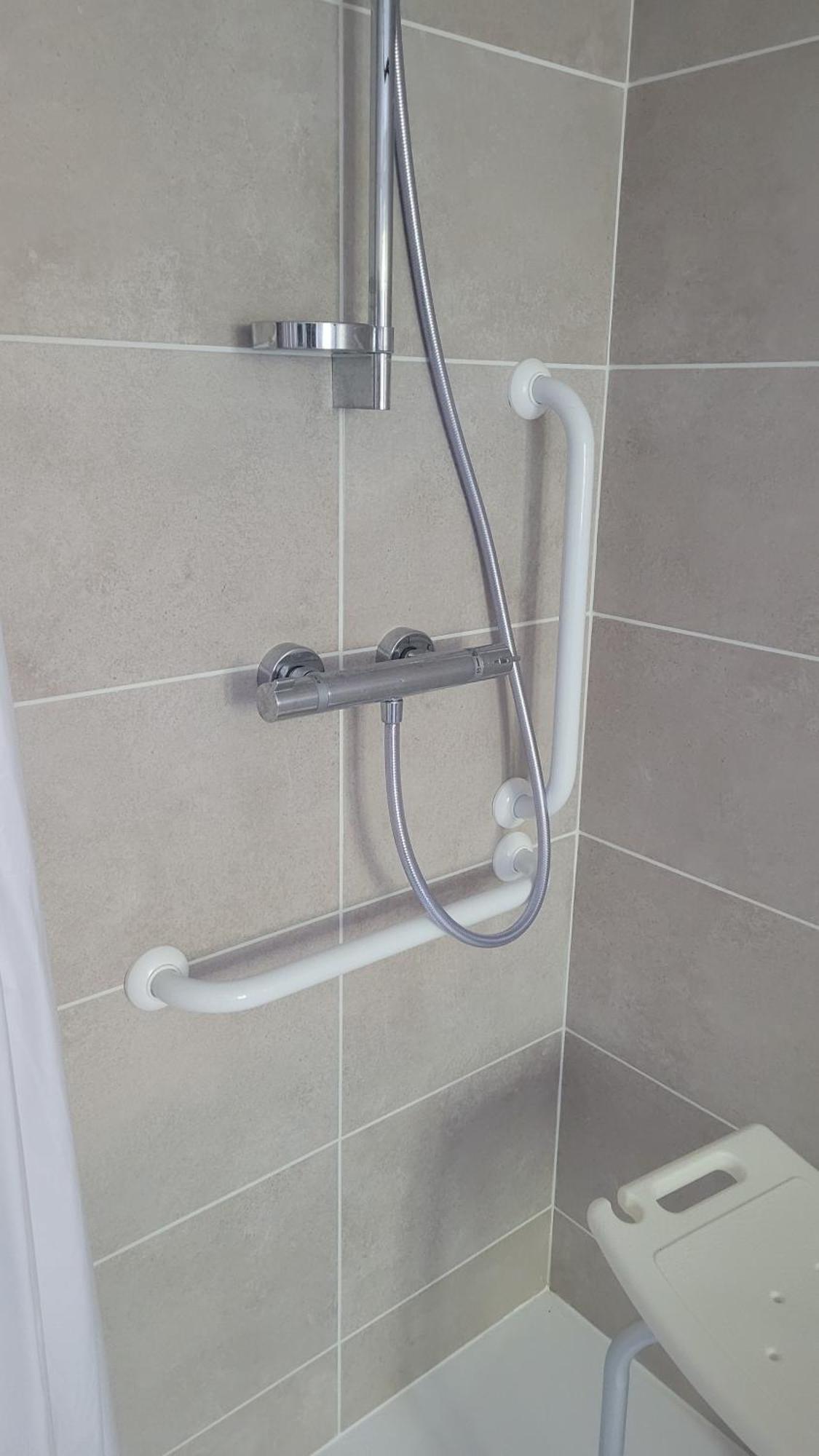 Le Truc En Plus, Accessibles Pmr, Appartement 45 M2 Mitoyen Dans Une Maison Avec Un Autre Appartement Guérard Esterno foto