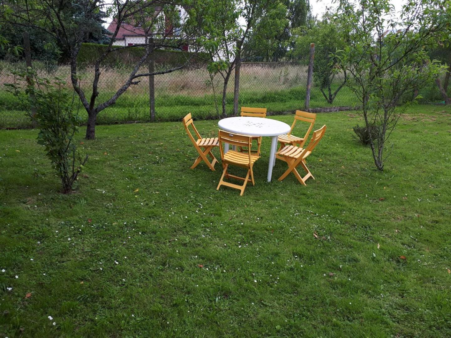 Le Truc En Plus, Accessibles Pmr, Appartement 45 M2 Mitoyen Dans Une Maison Avec Un Autre Appartement Guérard Esterno foto